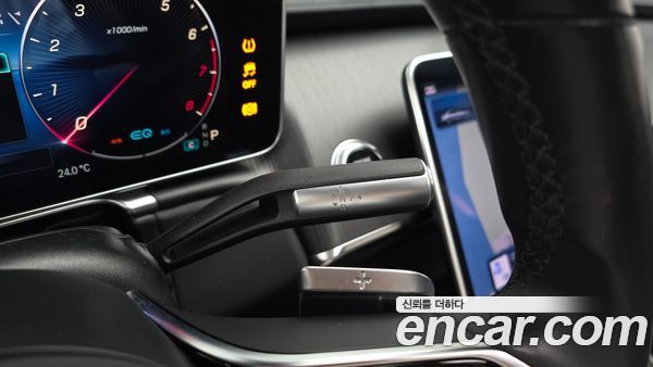 Mercedes-Benz S-Class 2022, фото 11
