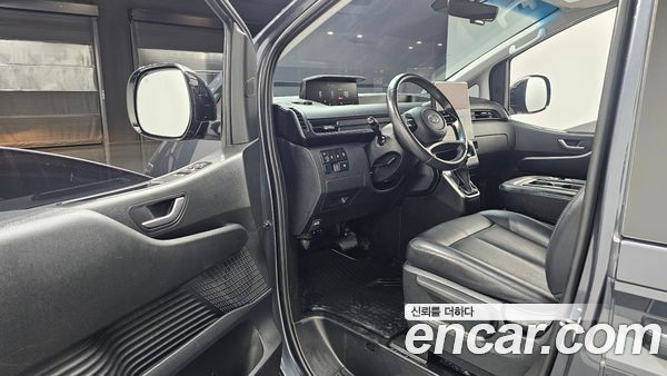 Hyundai Staria 2022, фото 13