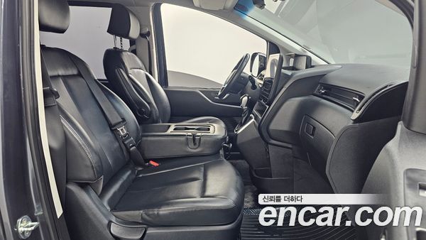 Hyundai Staria 2022, фото 17