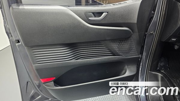 Hyundai Staria 2022, фото 14