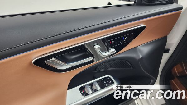 Mercedes-Benz E-Class 2026, фото 29