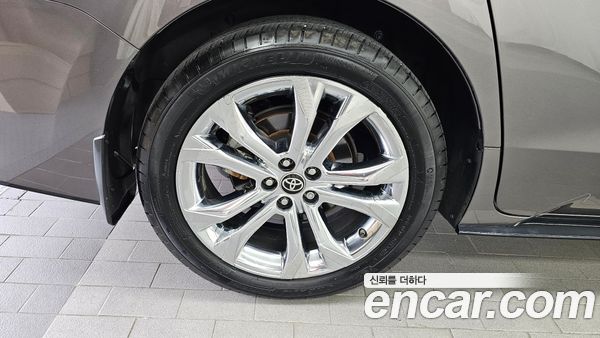 Toyota Sienna 2022, фото 5