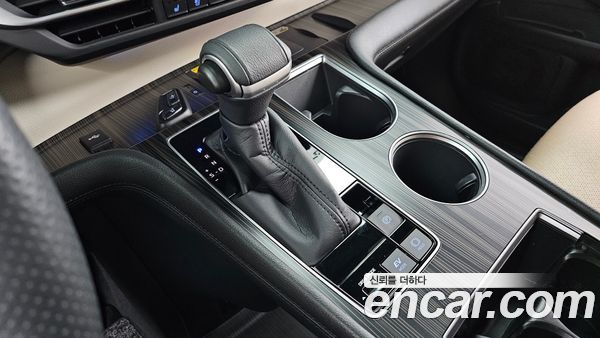 Toyota Sienna 2022, фото 12