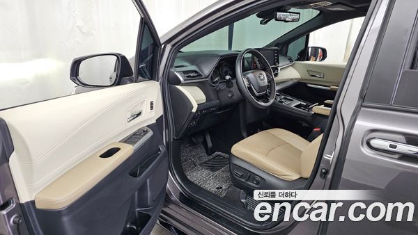 Toyota Sienna 2022, фото 13