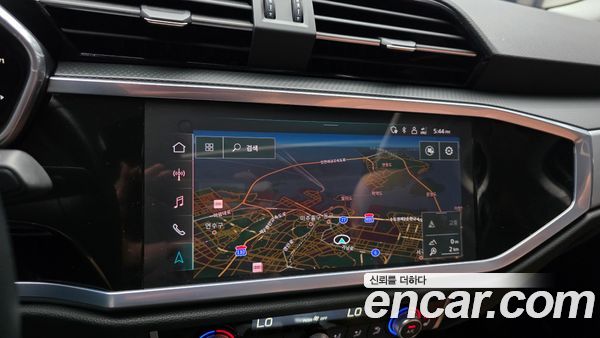 Audi Q3 2022, фото 19