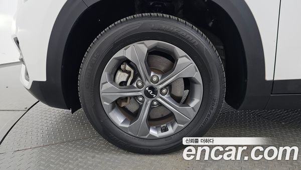 Kia Seltos 2023, фото 4