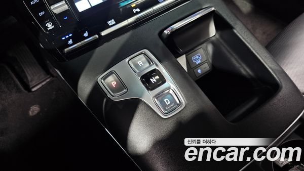 Hyundai Grandeur 2023, фото 12