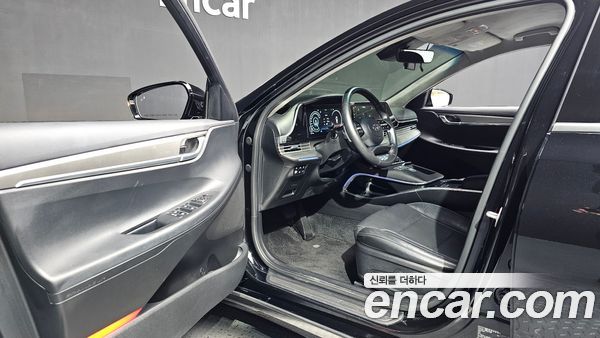 Hyundai Grandeur 2023, фото 13
