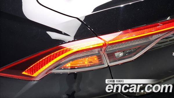 Hyundai Grandeur 2023, фото 9