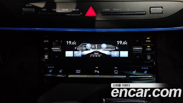 Hyundai Grandeur 2023, фото 30