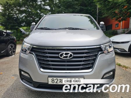 Hyundai Grand Starex 2021