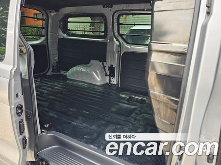 Hyundai Grand Starex 2021, фото 11