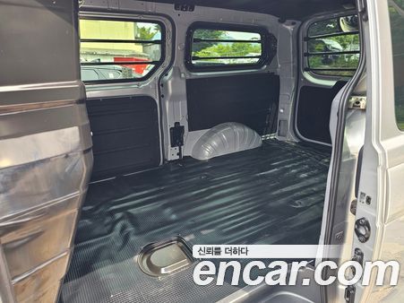 Hyundai Grand Starex 2021, фото 12