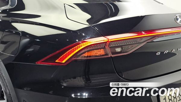 Hyundai Grandeur 2021, фото 9