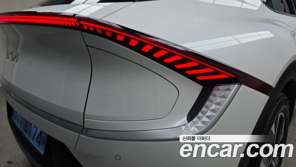 Kia EV6 2024, фото 8