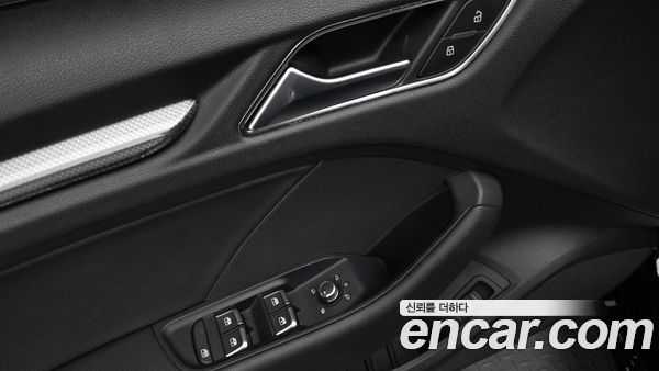 Audi A3 2020, фото 28