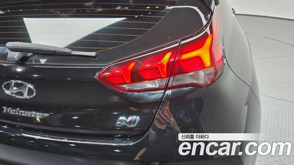 Hyundai Veloster 2021, фото 9