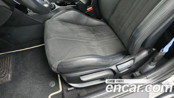 Hyundai Veloster 2021, фото 29