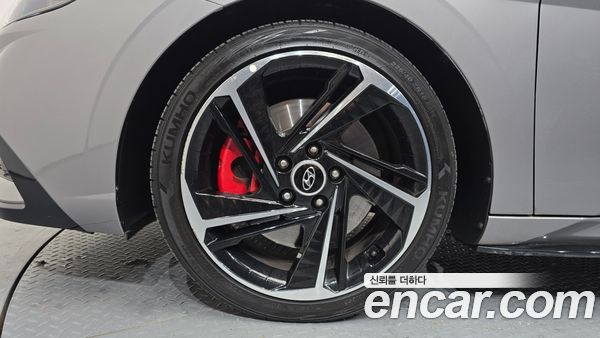 Hyundai Elantra 2023, фото 5