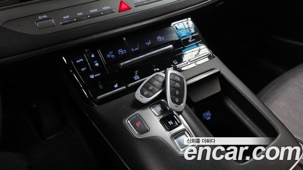 Hyundai Grandeur 2021, фото 11