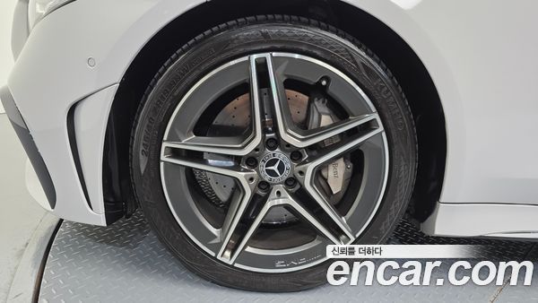 Mercedes-Benz CLS 2022, фото 5
