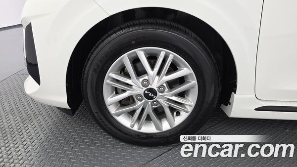 Kia Picanto 2023, фото 5