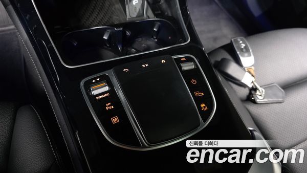 Mercedes-Benz GLC 2021, фото 12