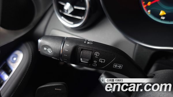 Mercedes-Benz GLC 2021, фото 32