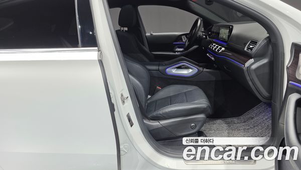 Mercedes-Benz GLE 2023, фото 16