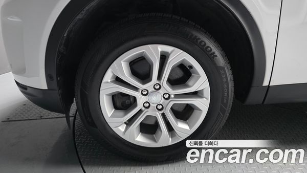 Land Rover Discovery Sport 2021, фото 5