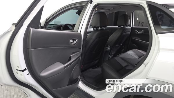 Hyundai Kona 2020, фото 16