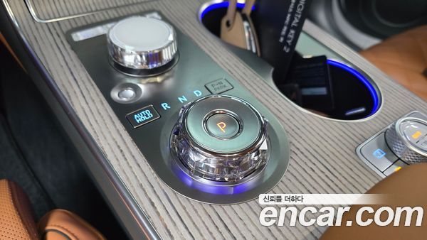 Genesis GV80 2025, фото 11