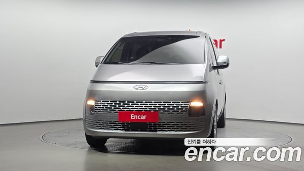 Hyundai Staria 2023, фото 3