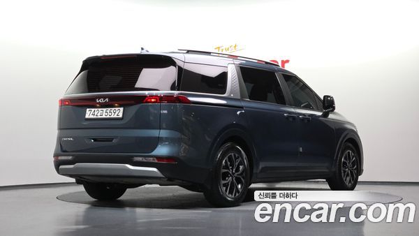 Kia Carnival 2023, фото 2