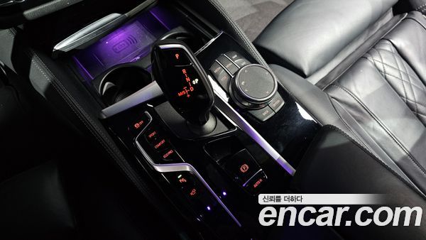 BMW 5 Series 2021, фото 12