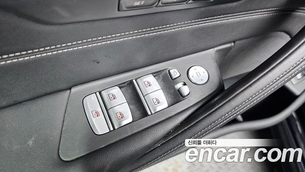BMW 5 Series 2021, фото 20