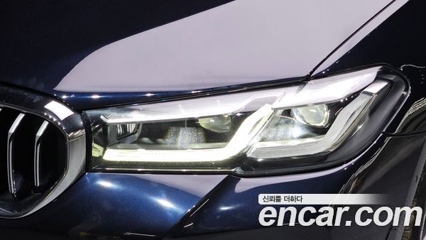 BMW 5 Series 2021, фото 8