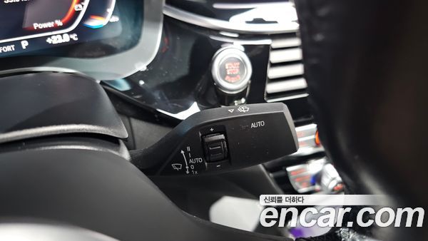 BMW 5 Series 2021, фото 29