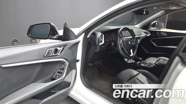 BMW 2 Series 2021, фото 12