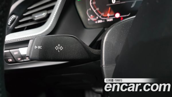 BMW 2 Series 2021, фото 29