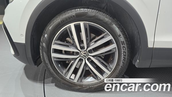 Volkswagen Tiguan 2023, фото 5
