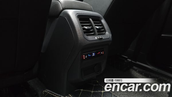 Volkswagen Tiguan 2023, фото 31