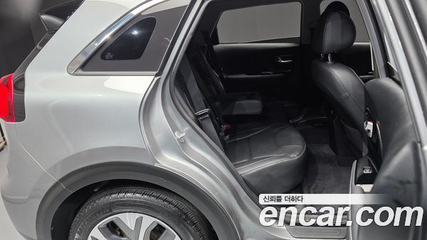 Kia Niro 2022, фото 12
