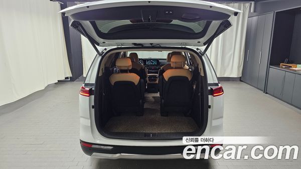 Kia Carnival 2023, фото 20