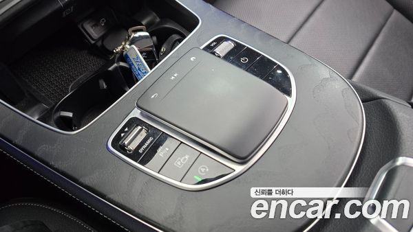 Mercedes-Benz E-Class 2022, фото 29
