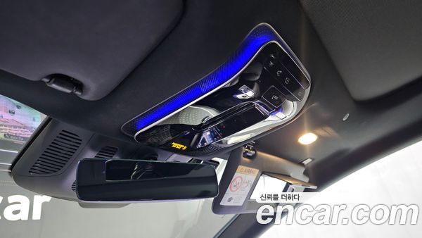 Mercedes-Benz EQE 2022, фото 32