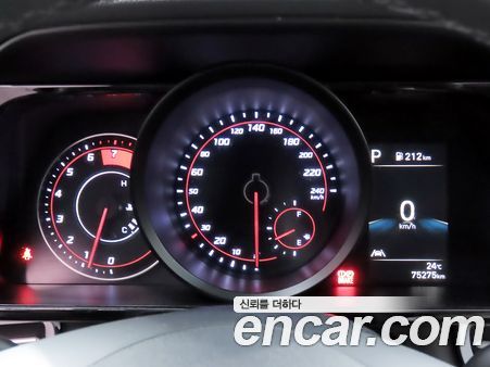 Hyundai Elantra 2021, фото 9