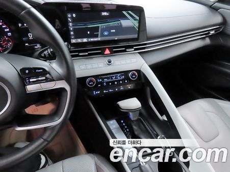 Hyundai Elantra 2021, фото 11