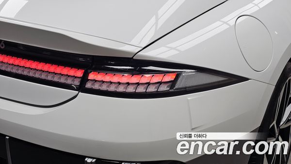 Hyundai IONIQ 6 2023, фото 9