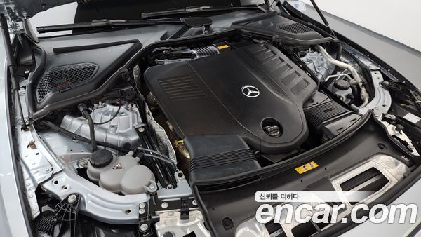 Mercedes-Benz E-Class 2024, фото 6